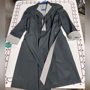Vintage Etienne Aigner Reversible Gray and Black Trenchcoat